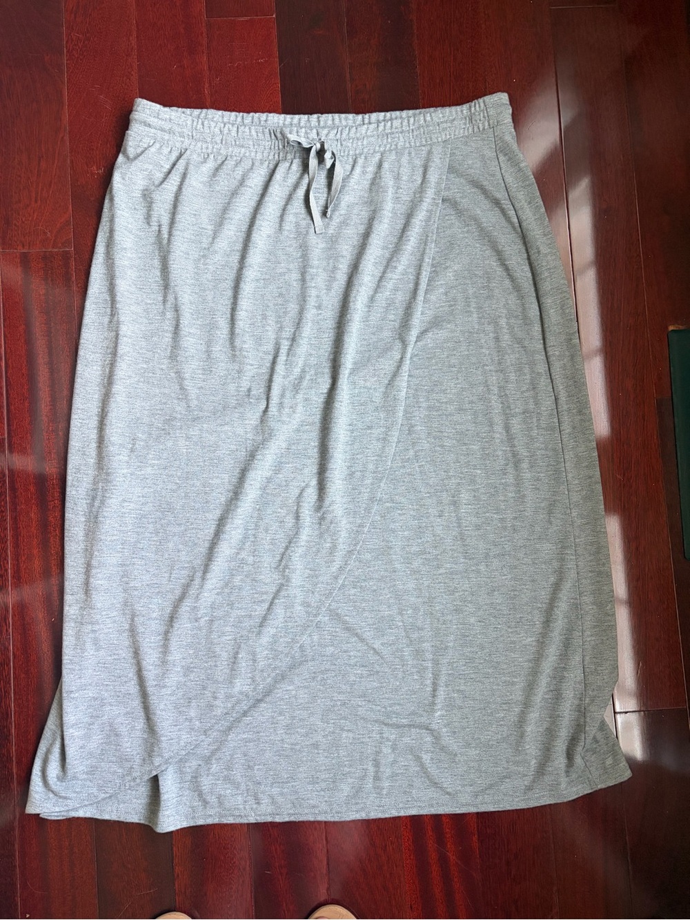 Sonoma Women’s Gray Knit Drawstring Skirt